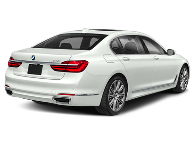 2019 BMW 740i 740i