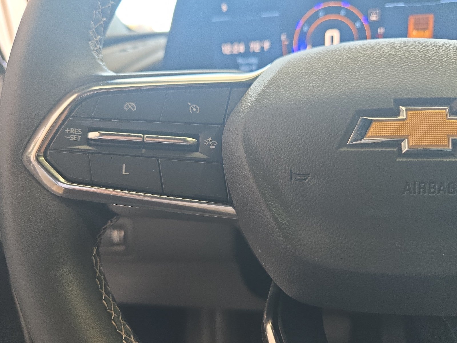 2024 Chevrolet Traverse FWD LT
