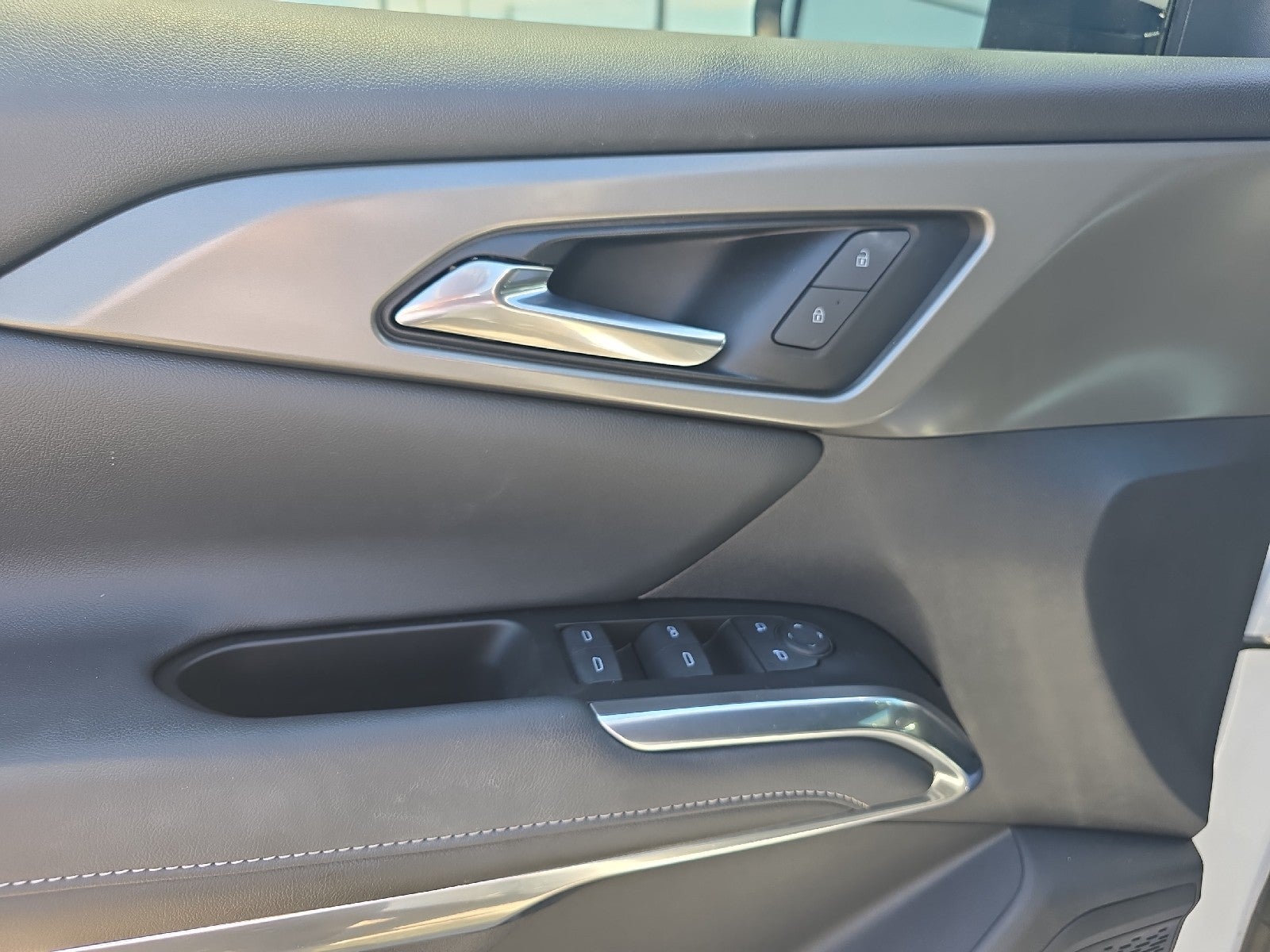 2024 Chevrolet Traverse FWD LT