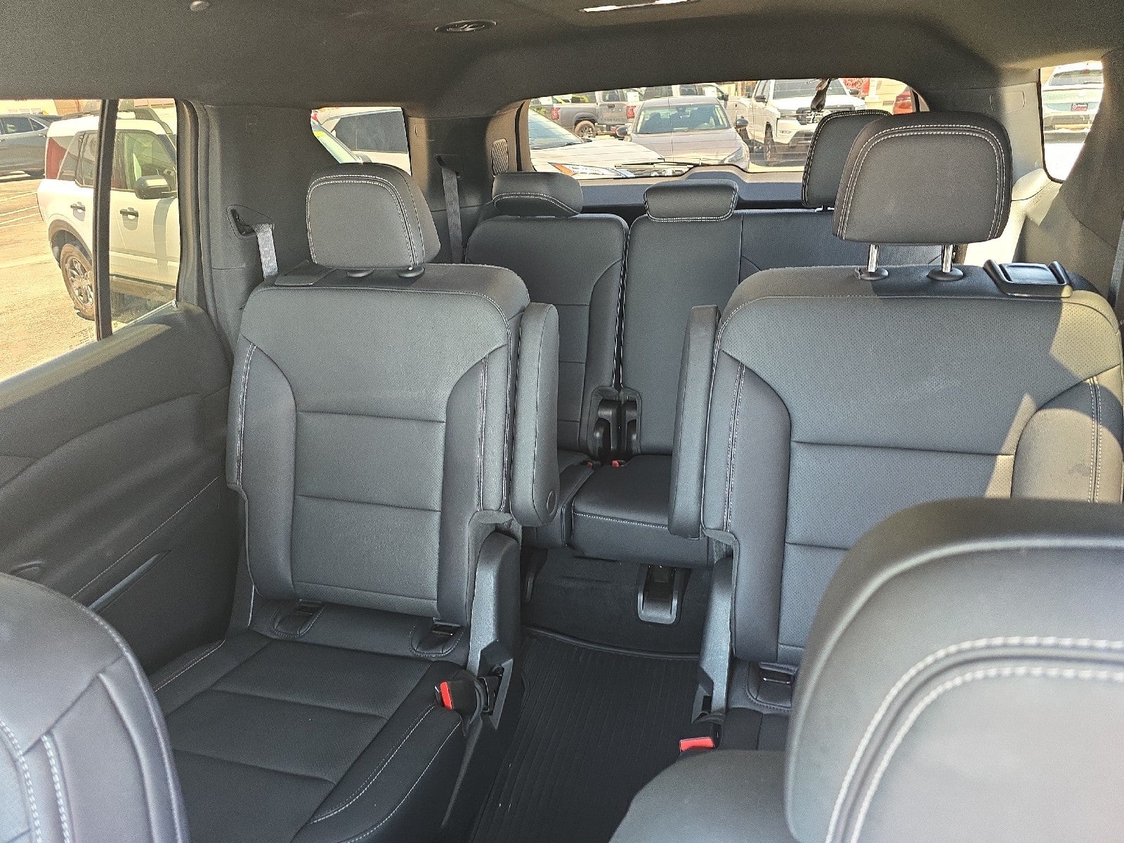 2024 Chevrolet Traverse FWD LT