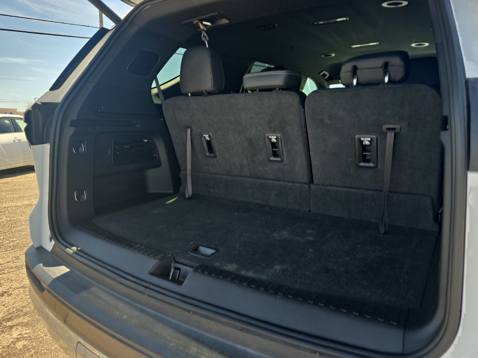 2024 Chevrolet Traverse FWD LT