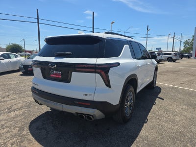 2024 Chevrolet Traverse FWD LT