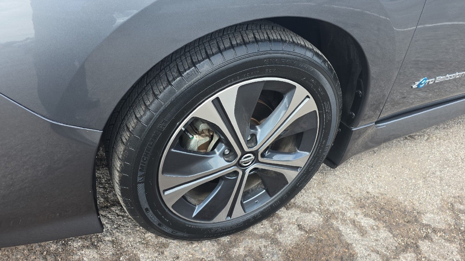 2019 Nissan LEAF SV