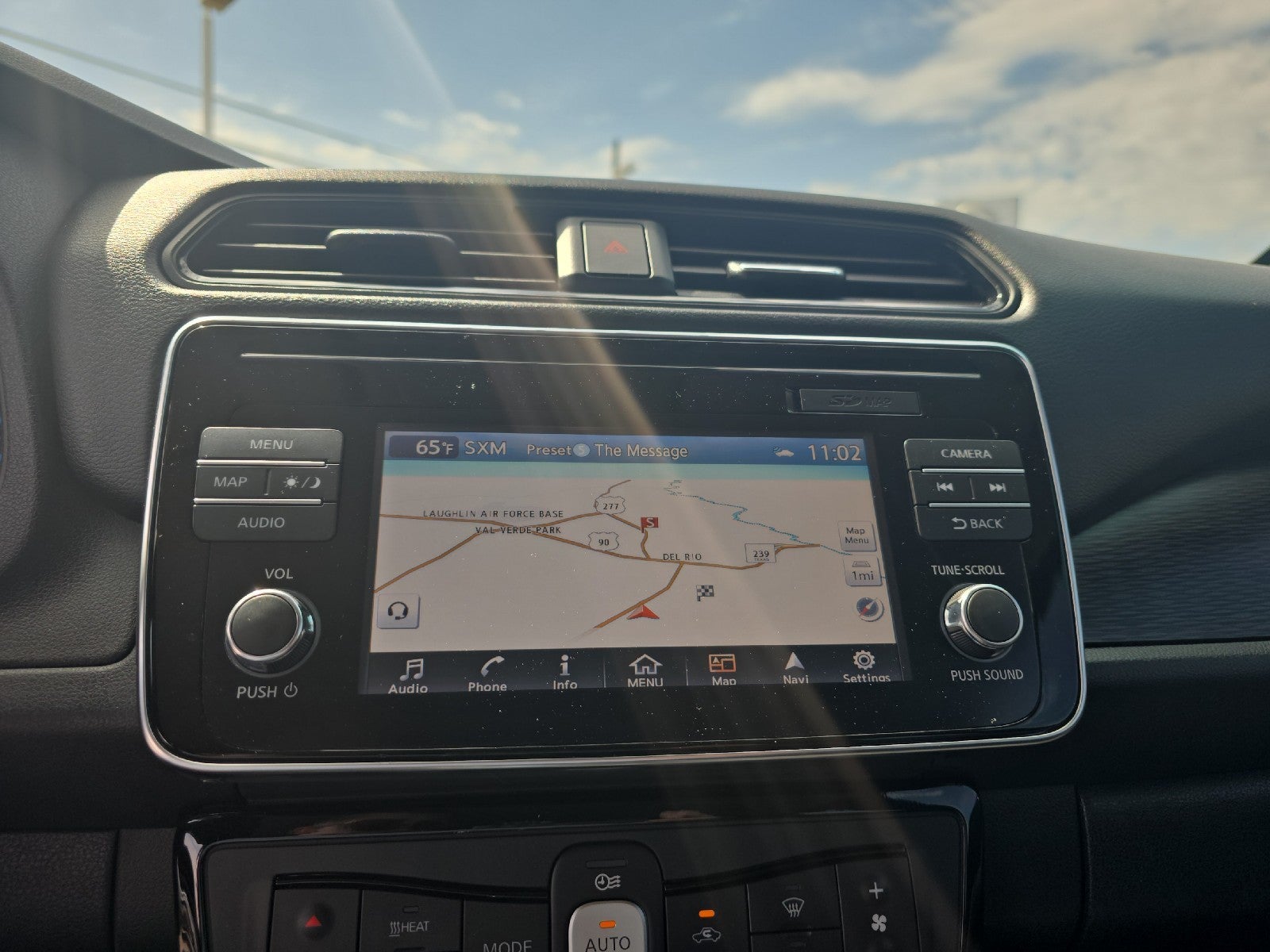 2019 Nissan LEAF SV
