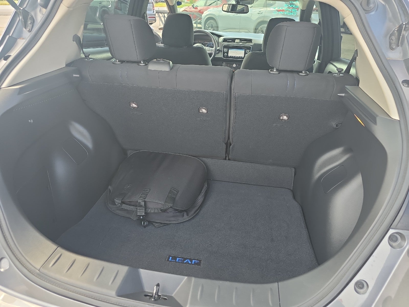 2019 Nissan LEAF SV