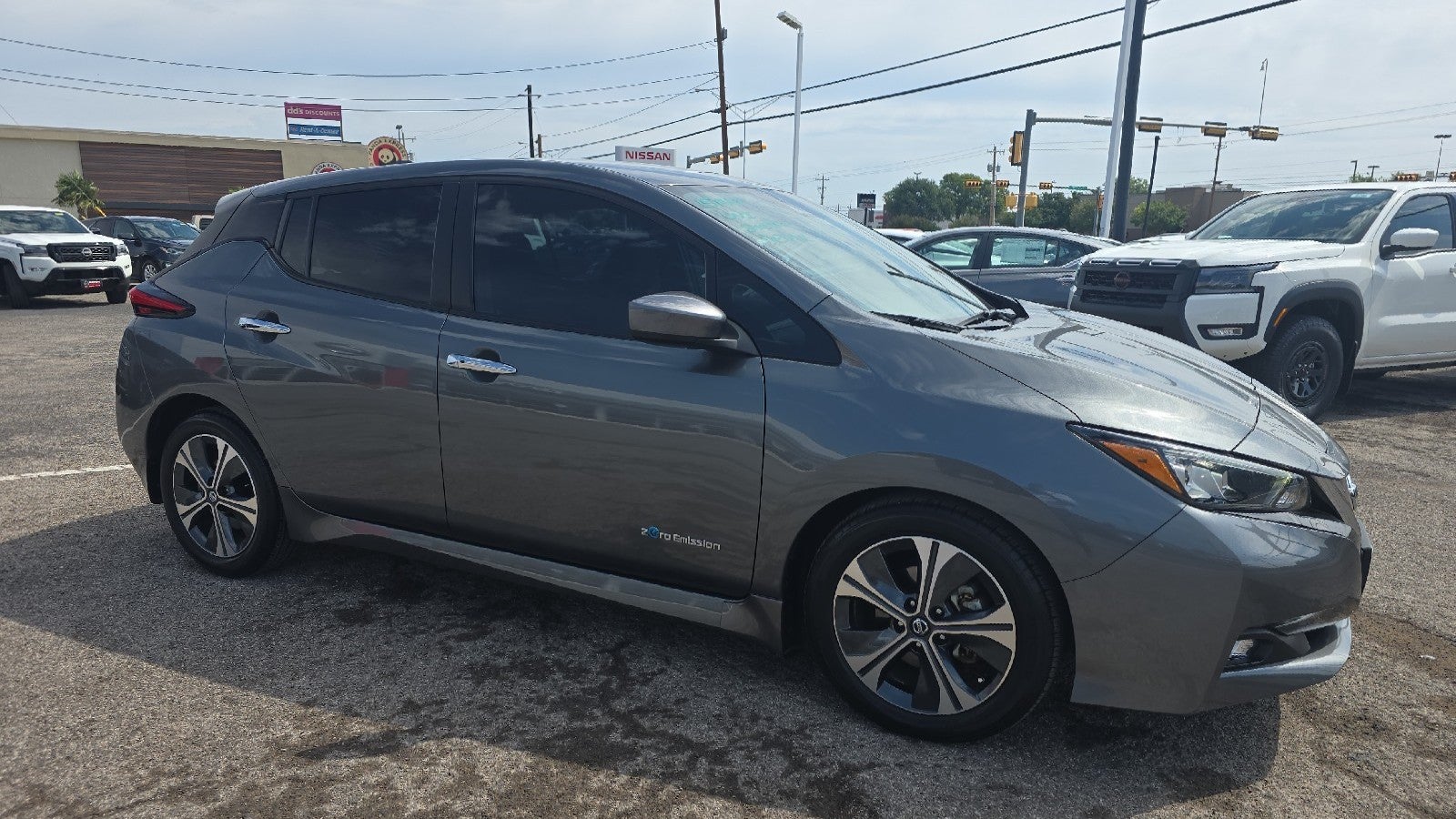 2019 Nissan LEAF SV