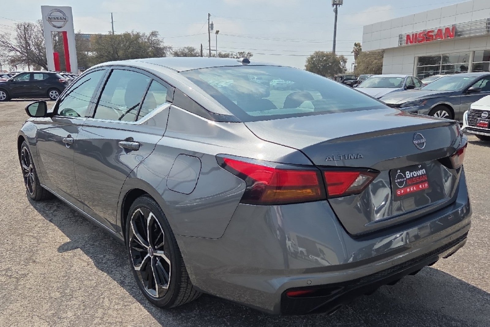 2024 Nissan Altima 2.5 SR