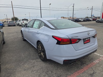 2025 Nissan Altima SR