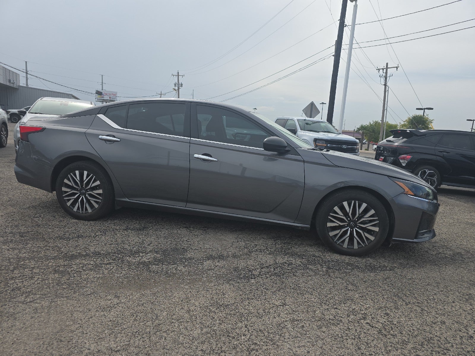 2024 Nissan Altima 2.5 SV