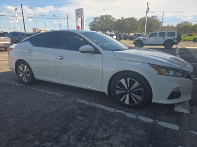2021 Nissan Altima 2.5 SL