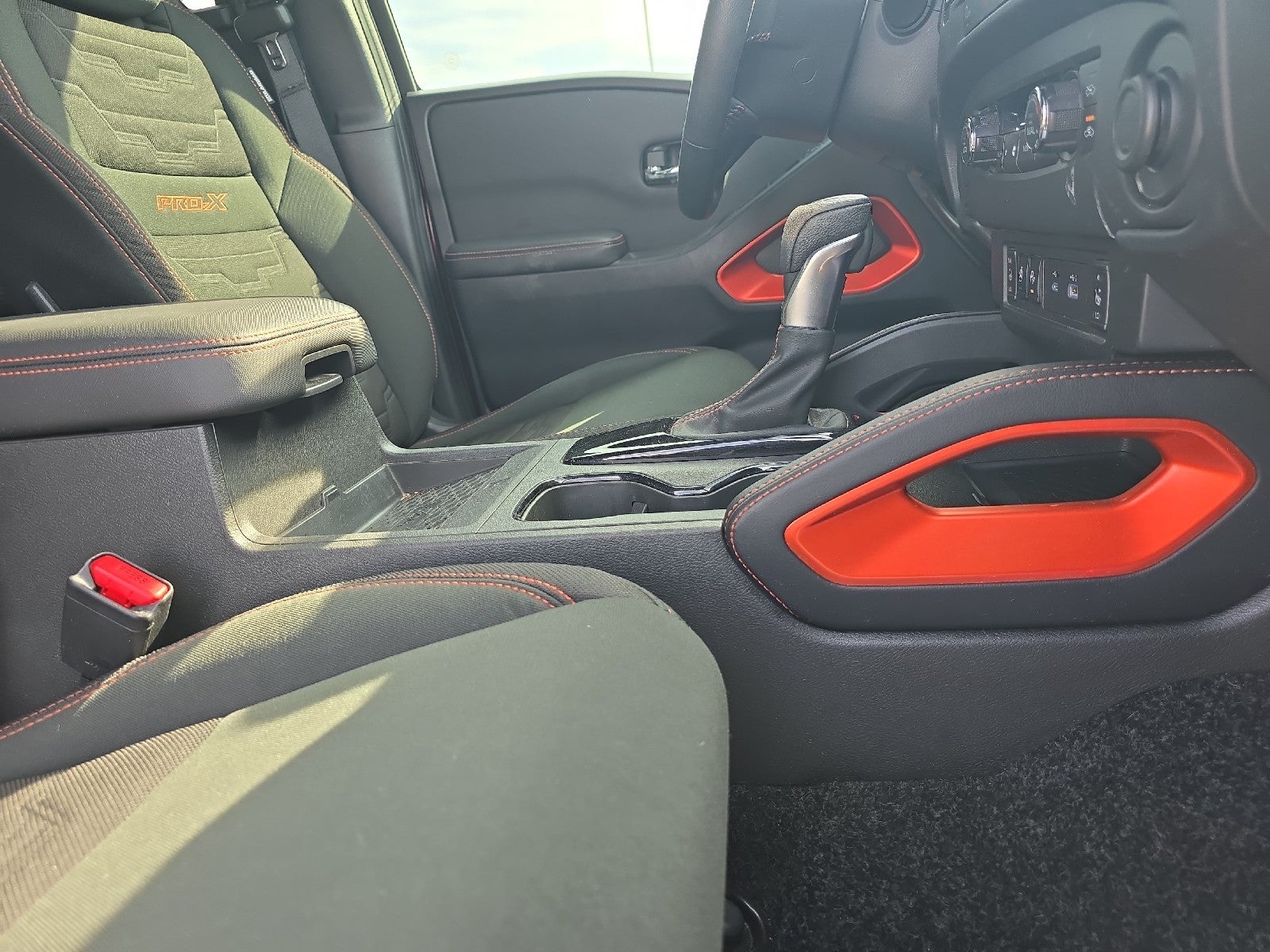 2024 Nissan Frontier PRO-X