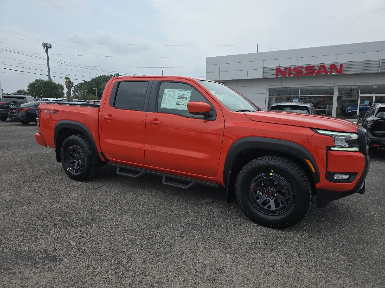 2025 Nissan Frontier Crew Cab PRO-X®