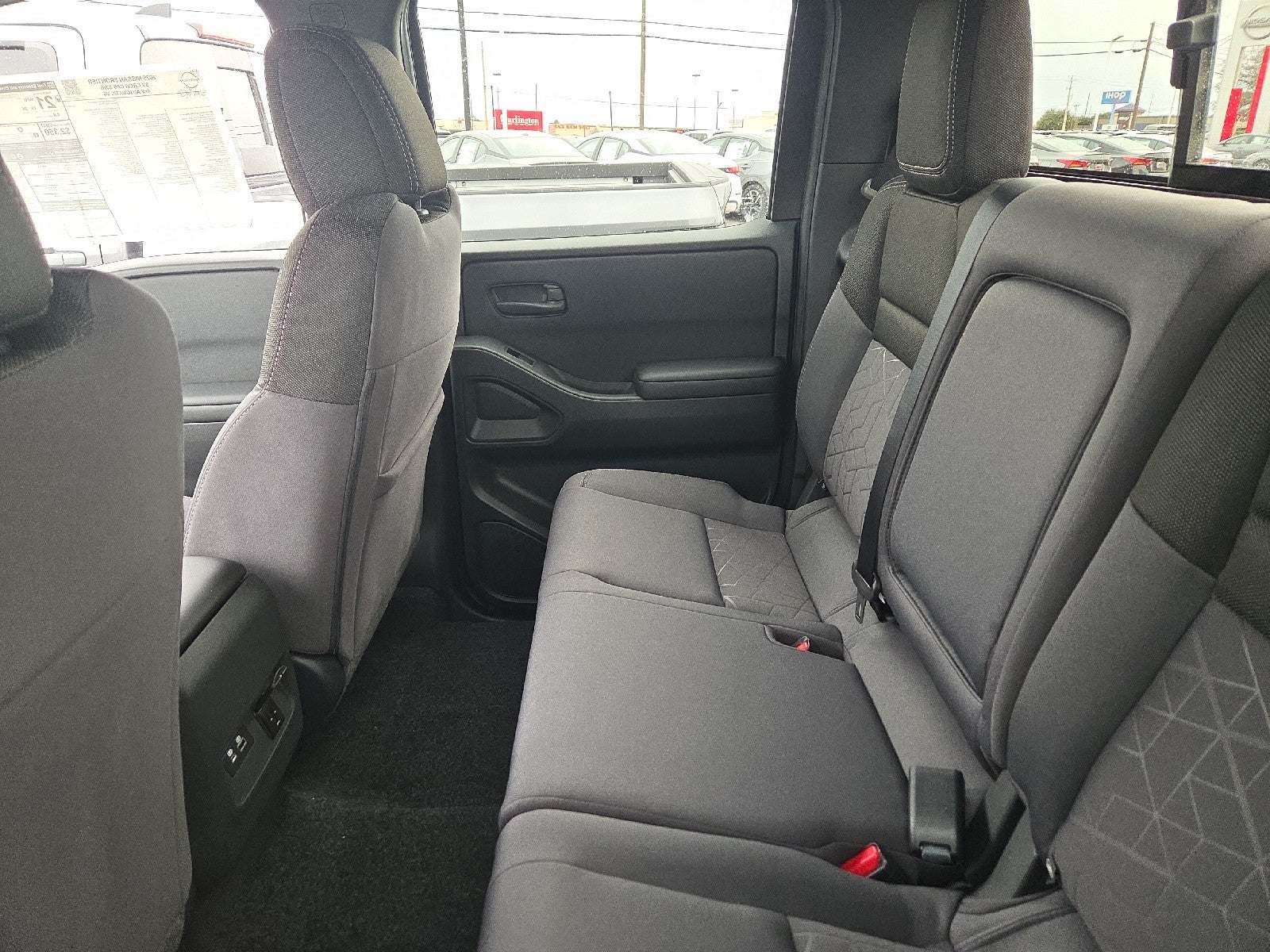 2026 Nissan Frontier Crew Cab SV