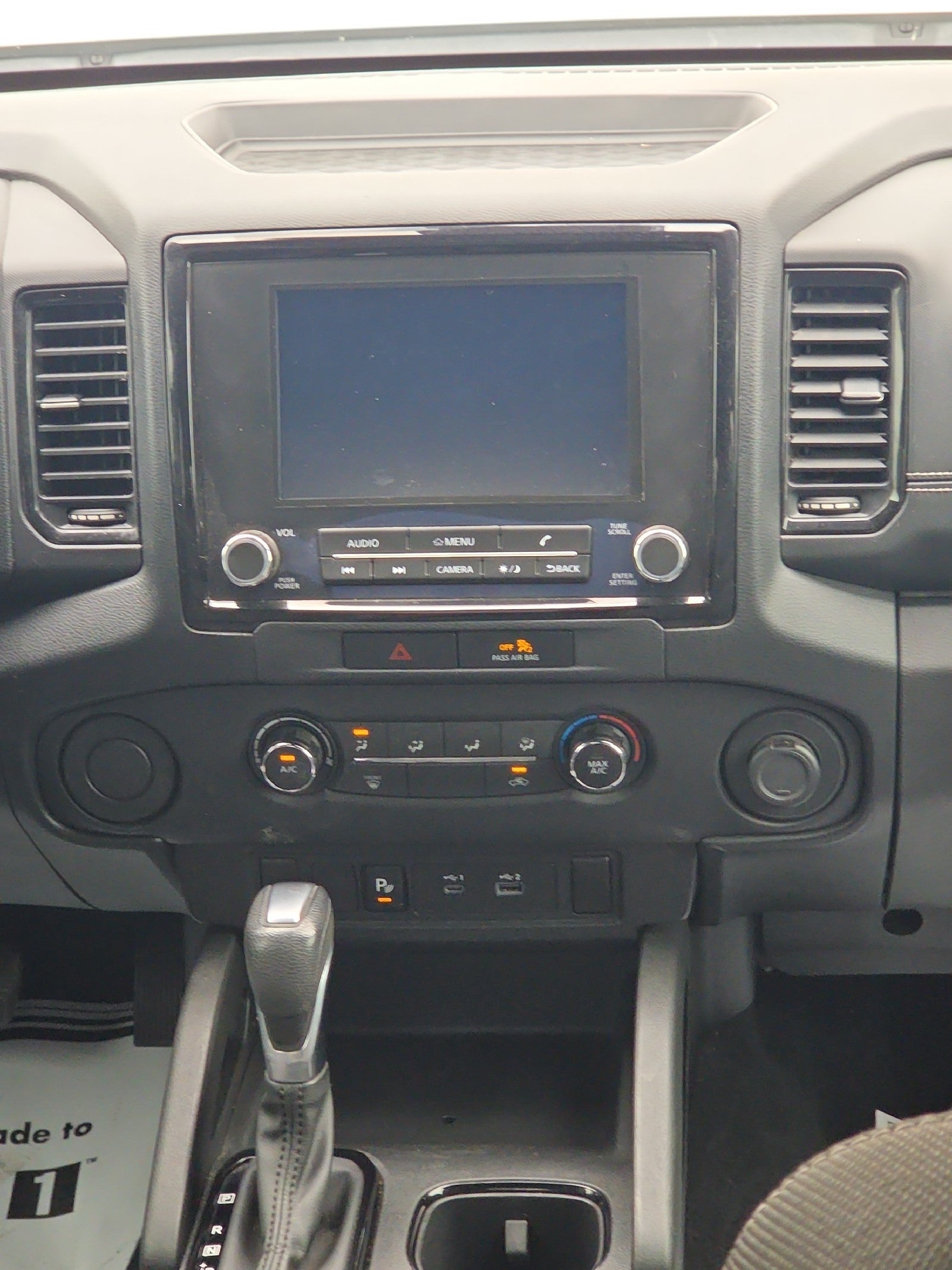 2023 Nissan Frontier SV