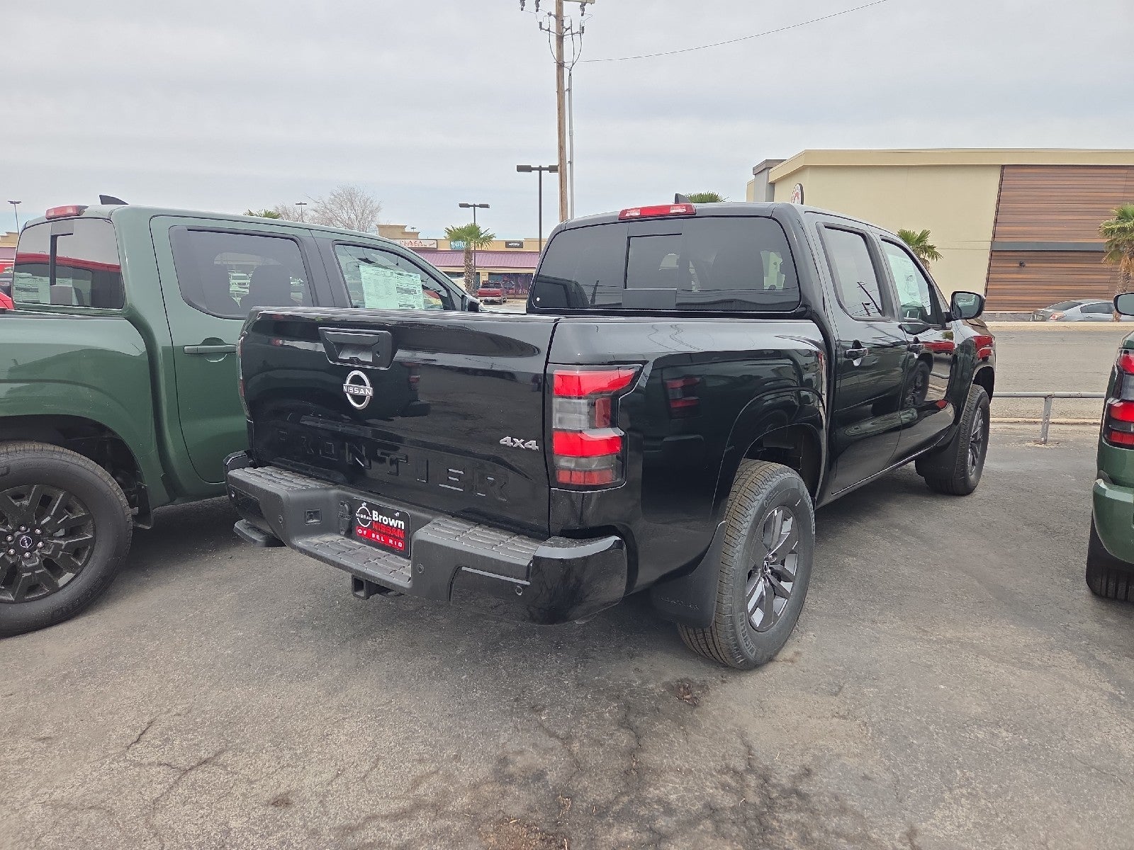 2026 Nissan Frontier Crew Cab SV