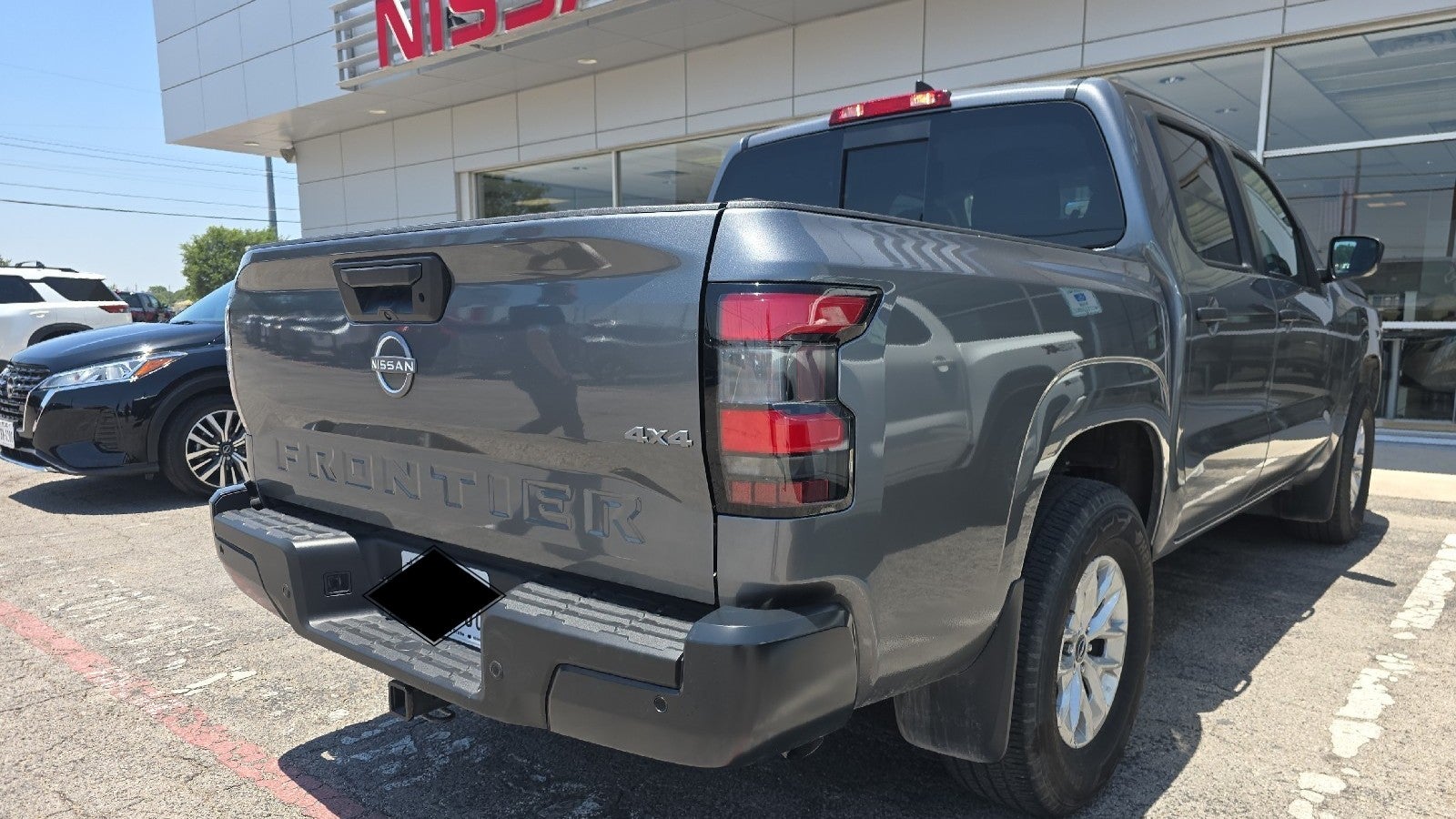 2025 Nissan Frontier S