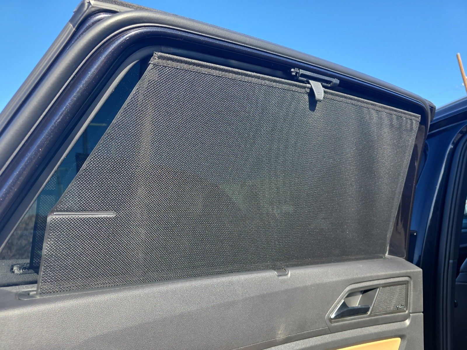 2023 Volkswagen Atlas Cross Sport 3.6L V6 SEL Premium R-Line