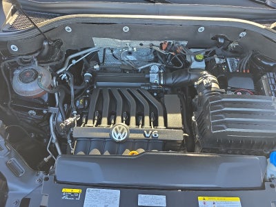 2023 Volkswagen Atlas Cross Sport 3.6L V6 SEL Premium R-Line