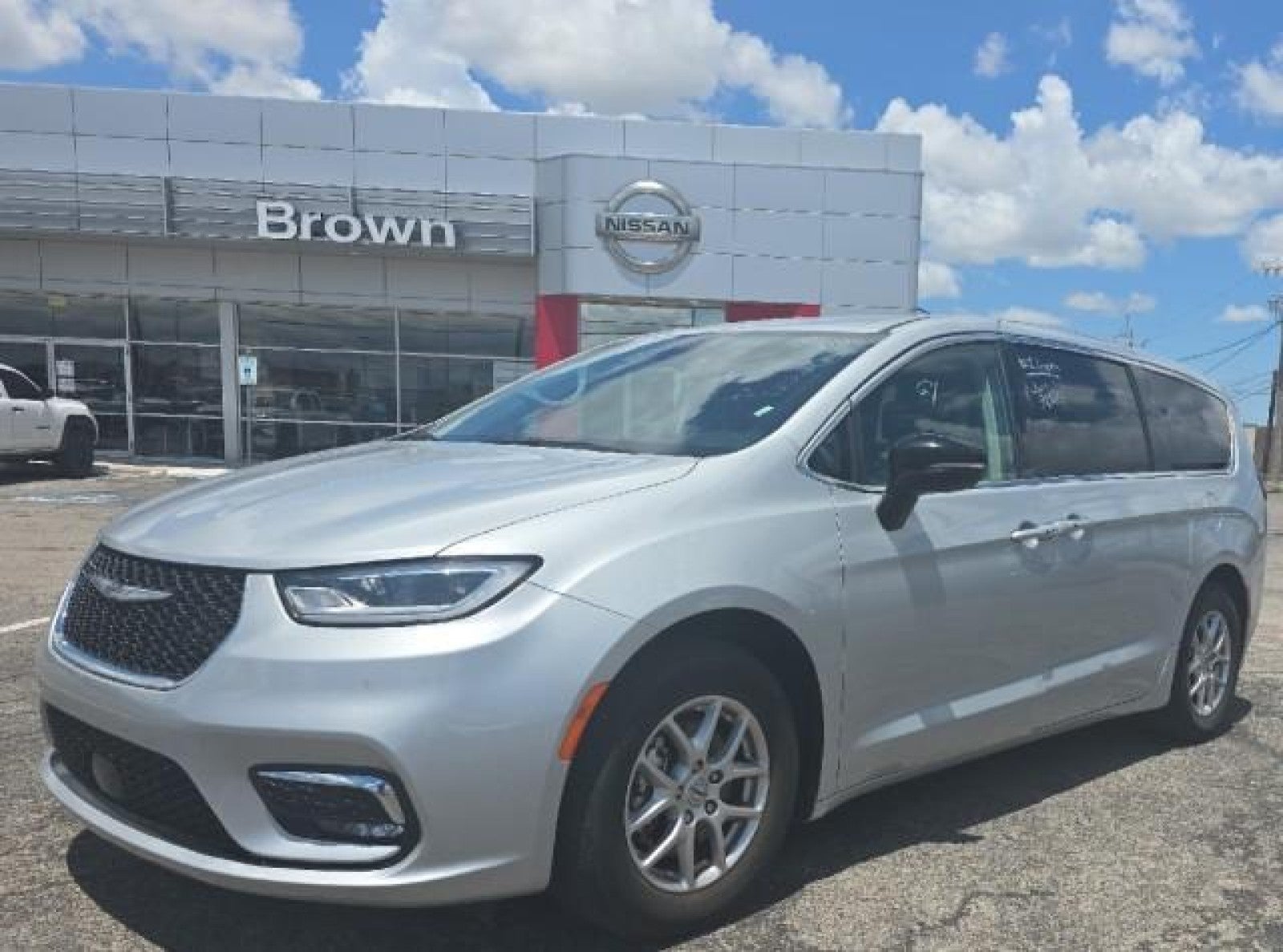 2024 Chrysler Pacifica Touring L