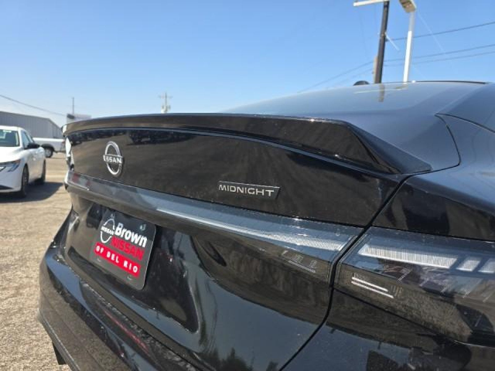 2027 Nissan Sentra SR Midnight Edition