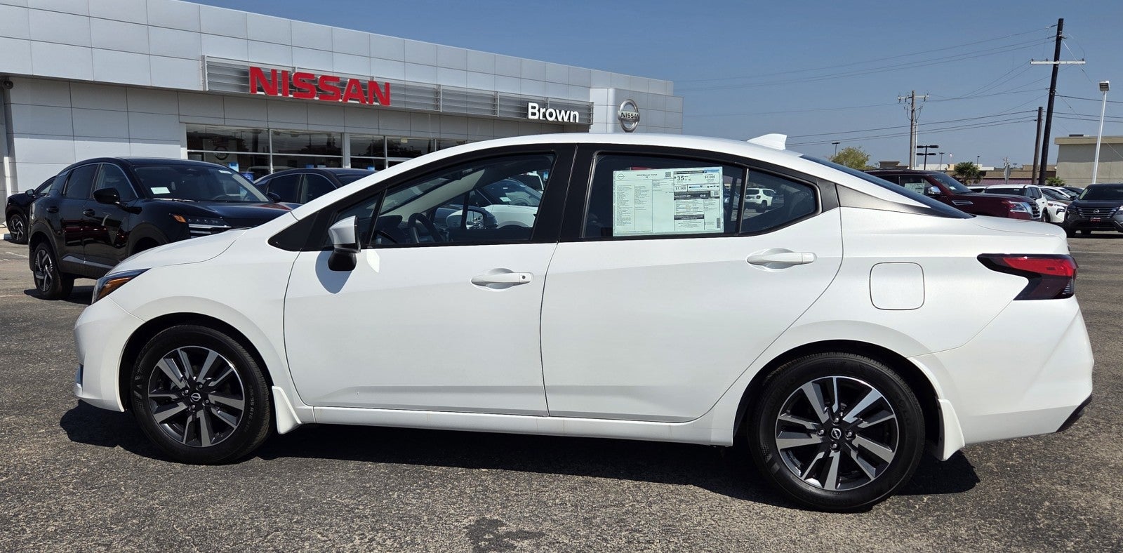 2025 Nissan Versa SV