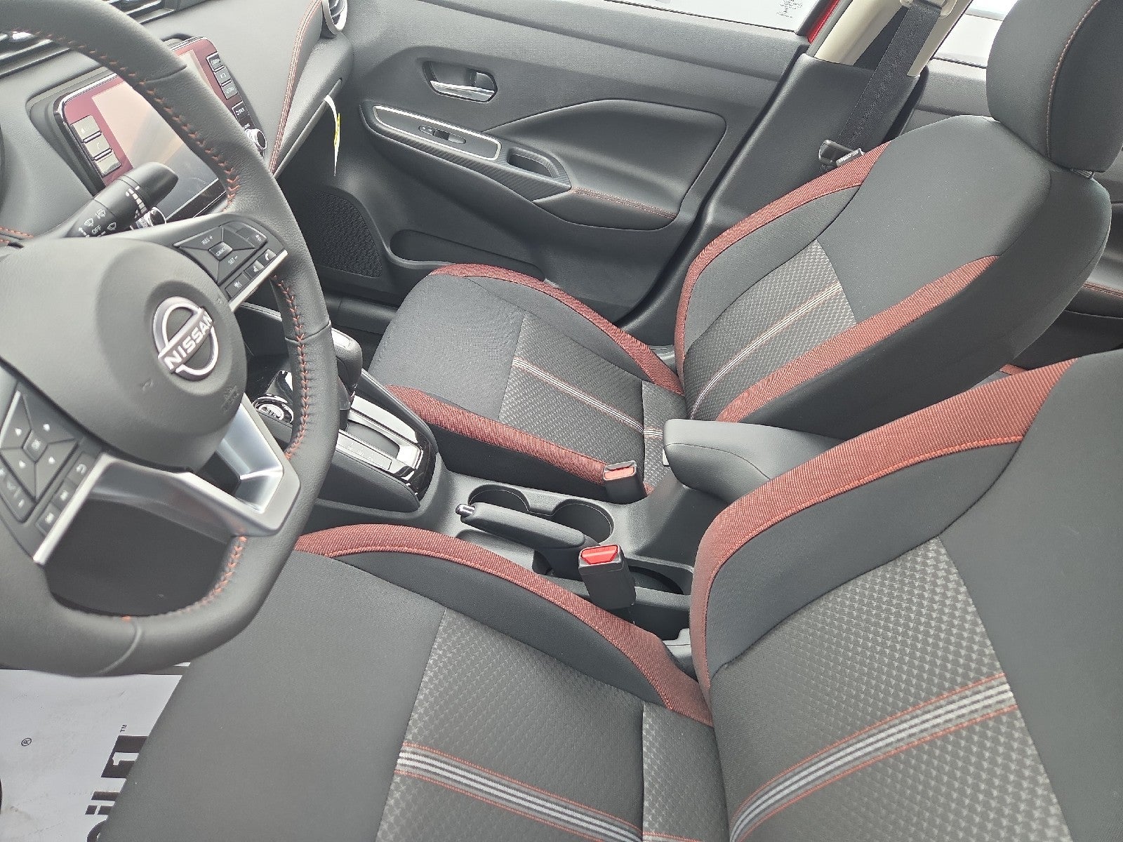 2025 Nissan Versa SR