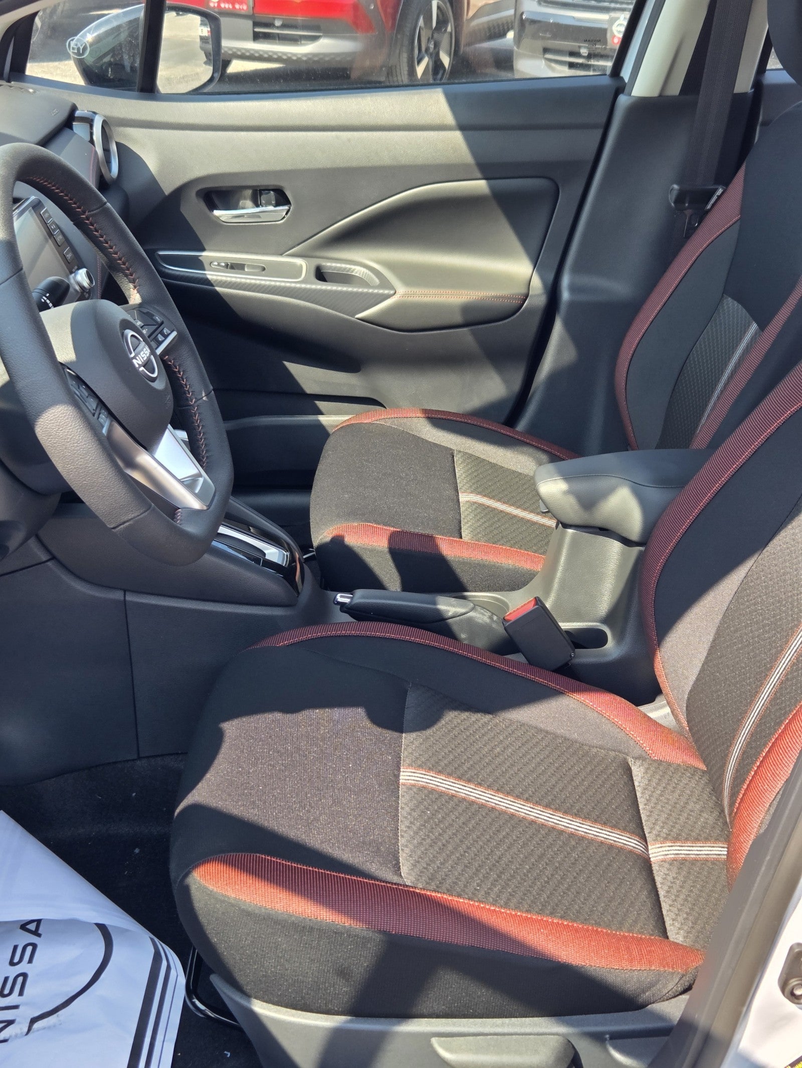 2025 Nissan Versa SR