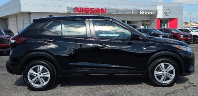 2025 Nissan Kicks Play S