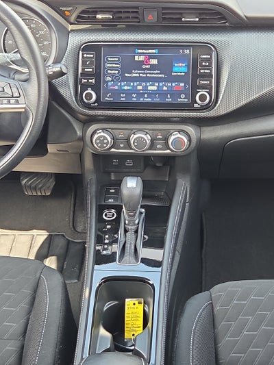 2023 Nissan Kicks SV