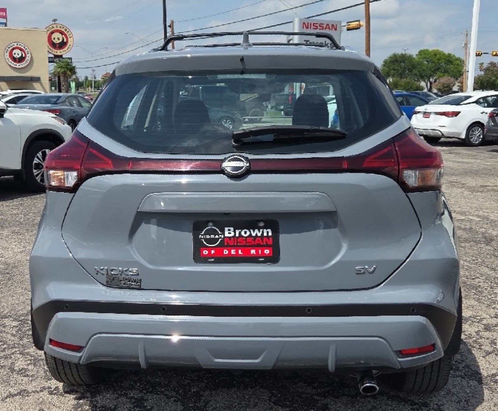 2023 Nissan Kicks SV