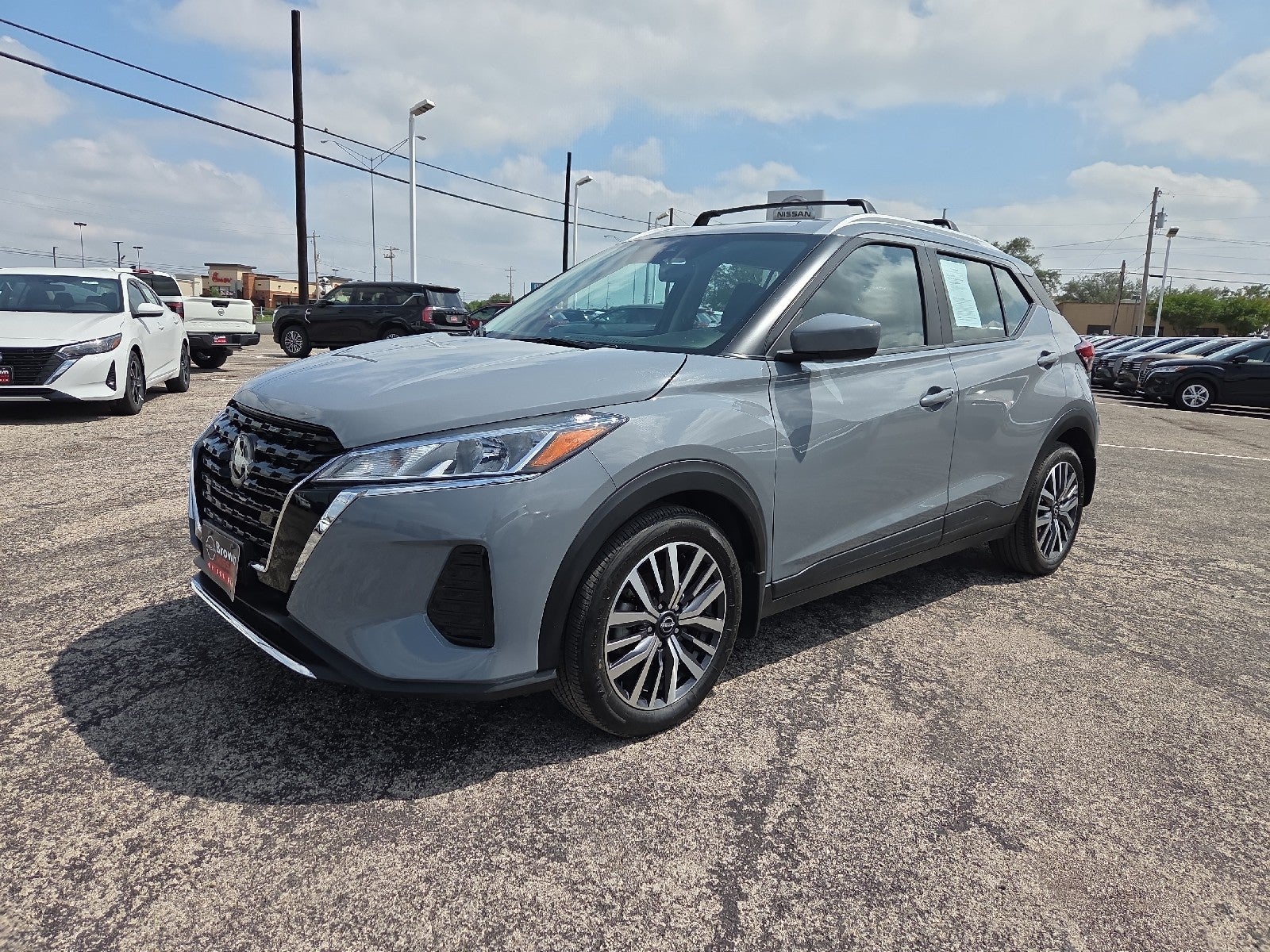 2023 Nissan Kicks SV