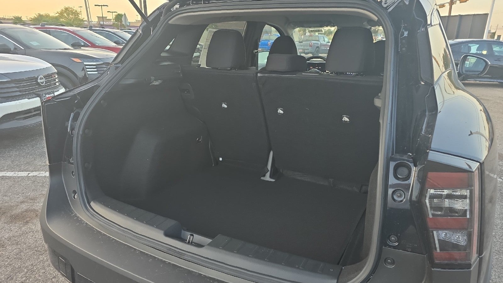 2027 Nissan Kicks SV