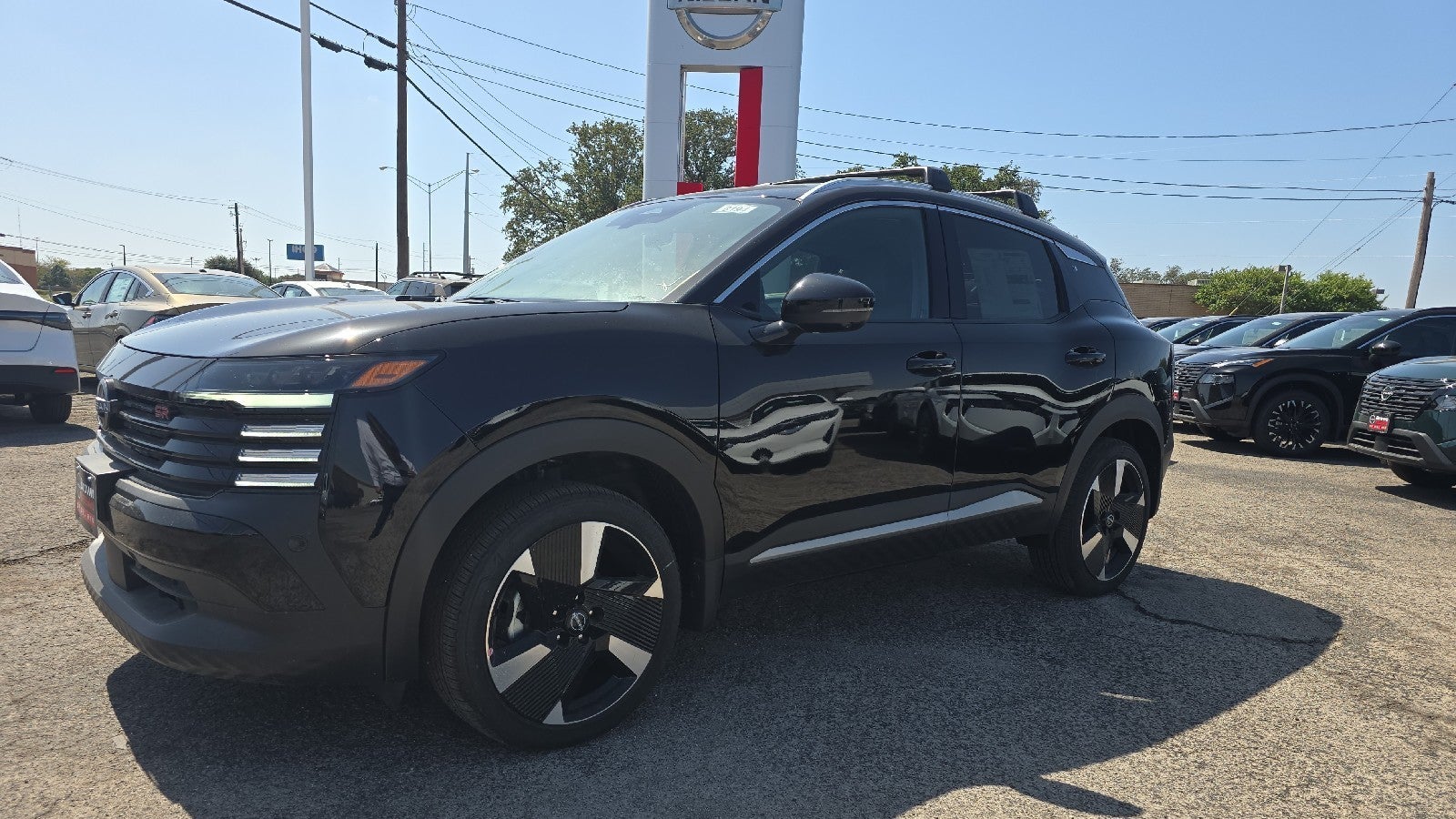 2026 Nissan Kicks SR
