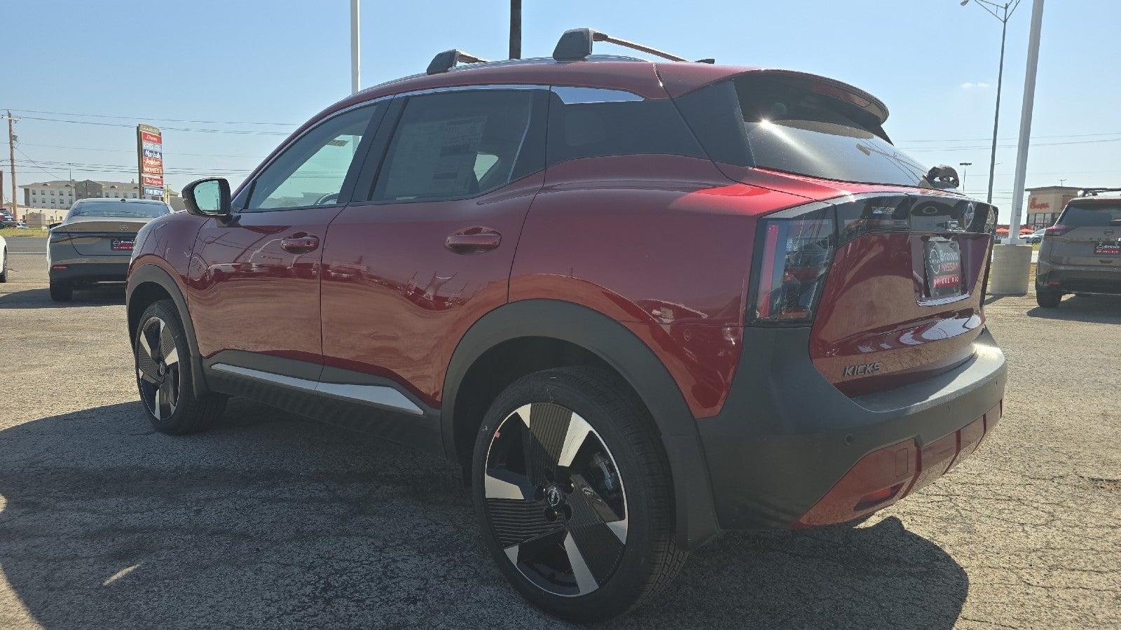 2026 Nissan Kicks SR