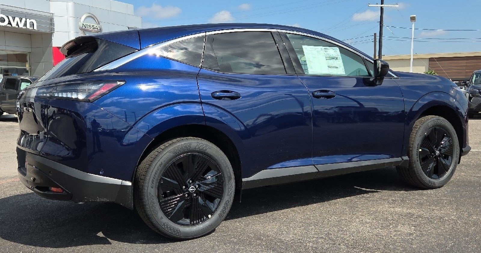 2025 Nissan Murano SV