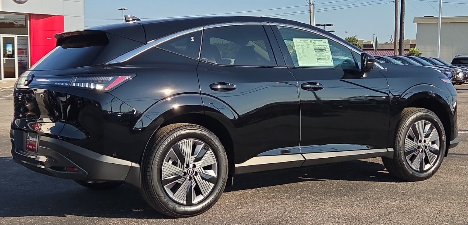 2025 Nissan Murano SL