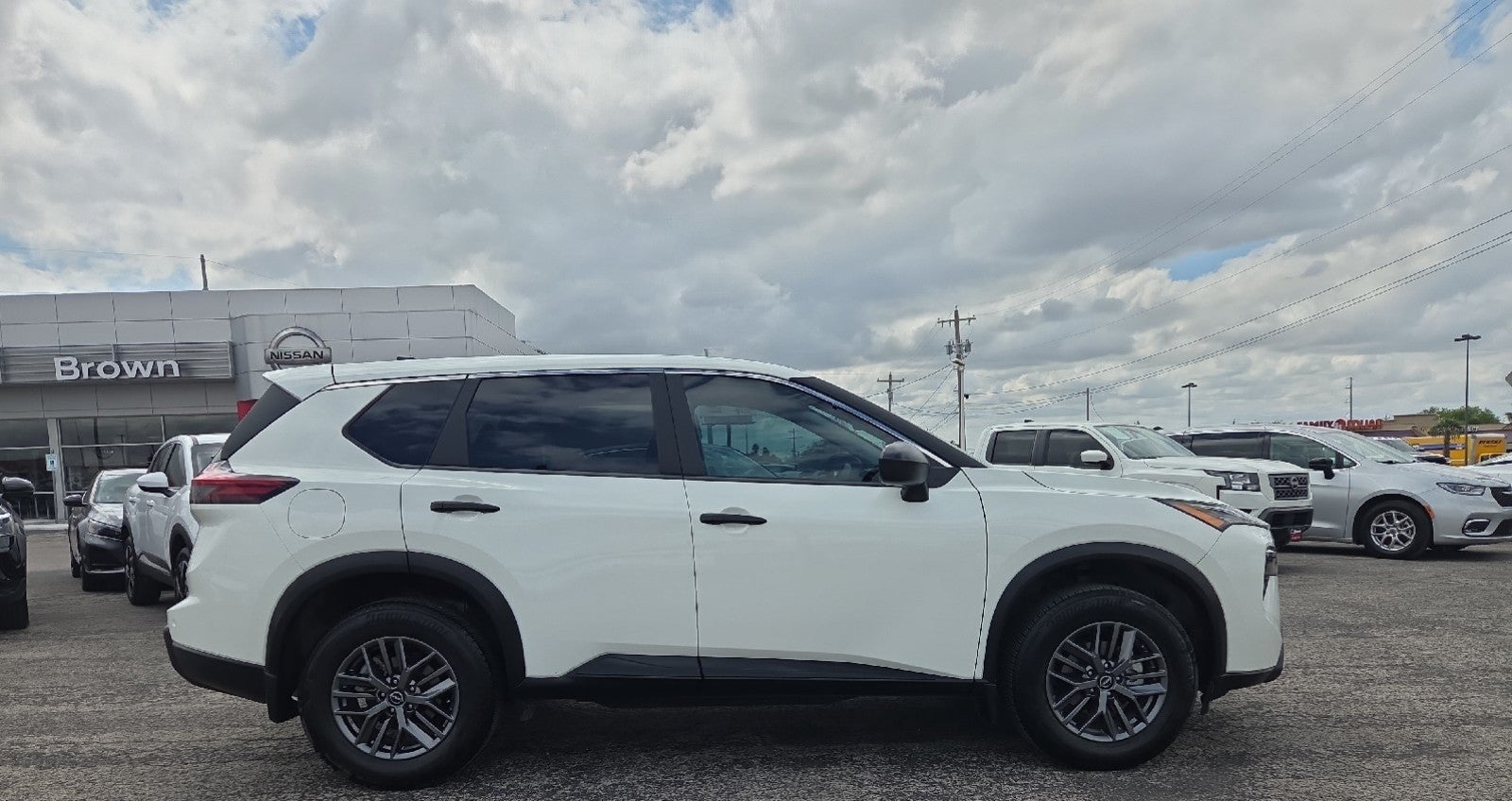 2025 Nissan Rogue S