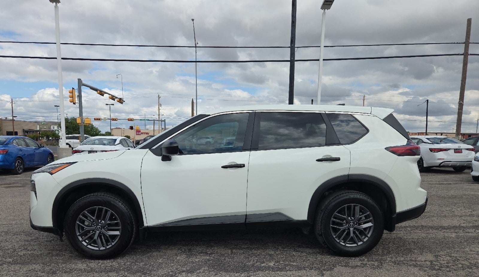 2025 Nissan Rogue S