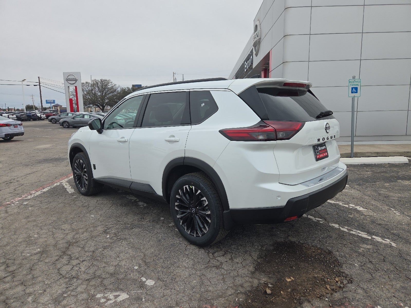 2026 Nissan Rogue Dark Armor™