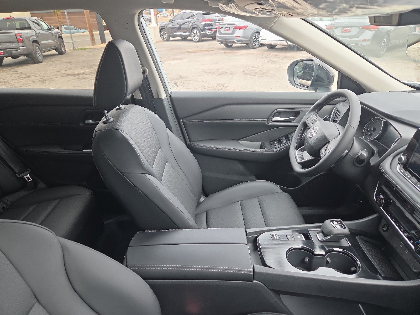 2026 Nissan Rogue Dark Armor™