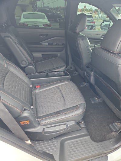 2023 Nissan Pathfinder Rock Creek