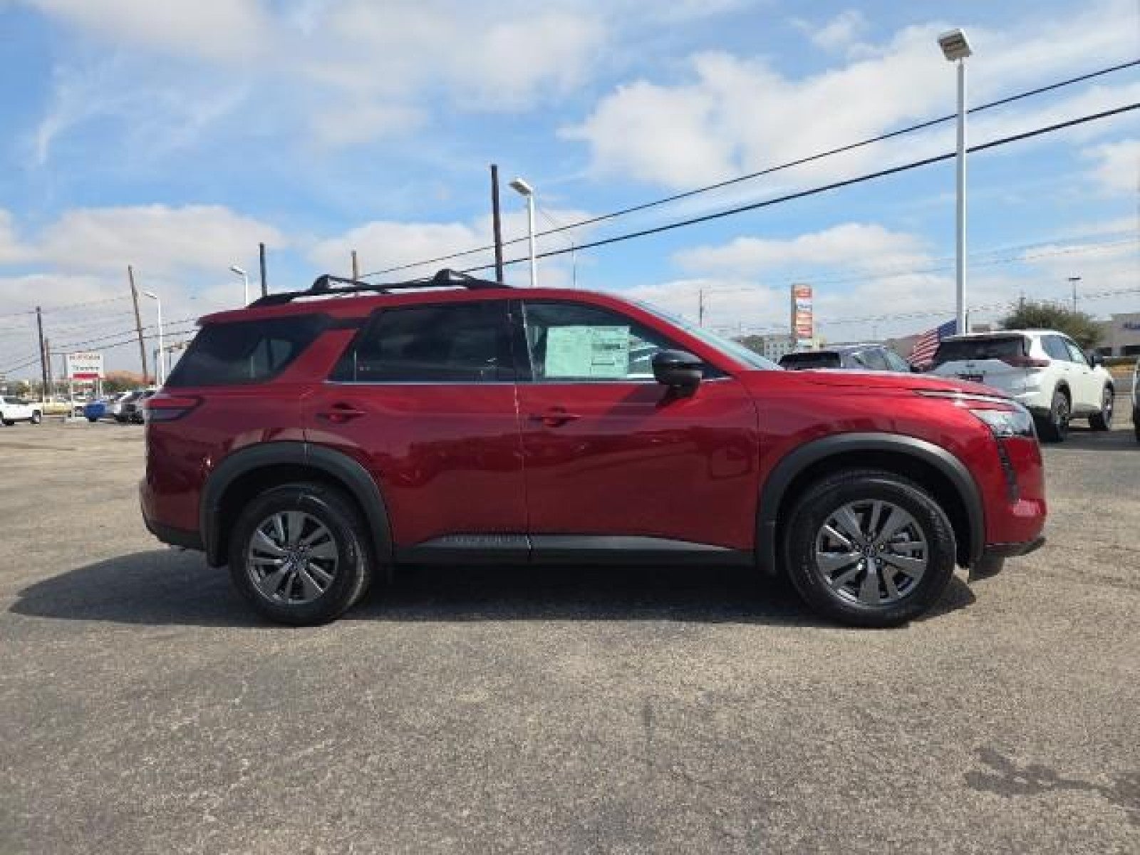 2026 Nissan Pathfinder SV