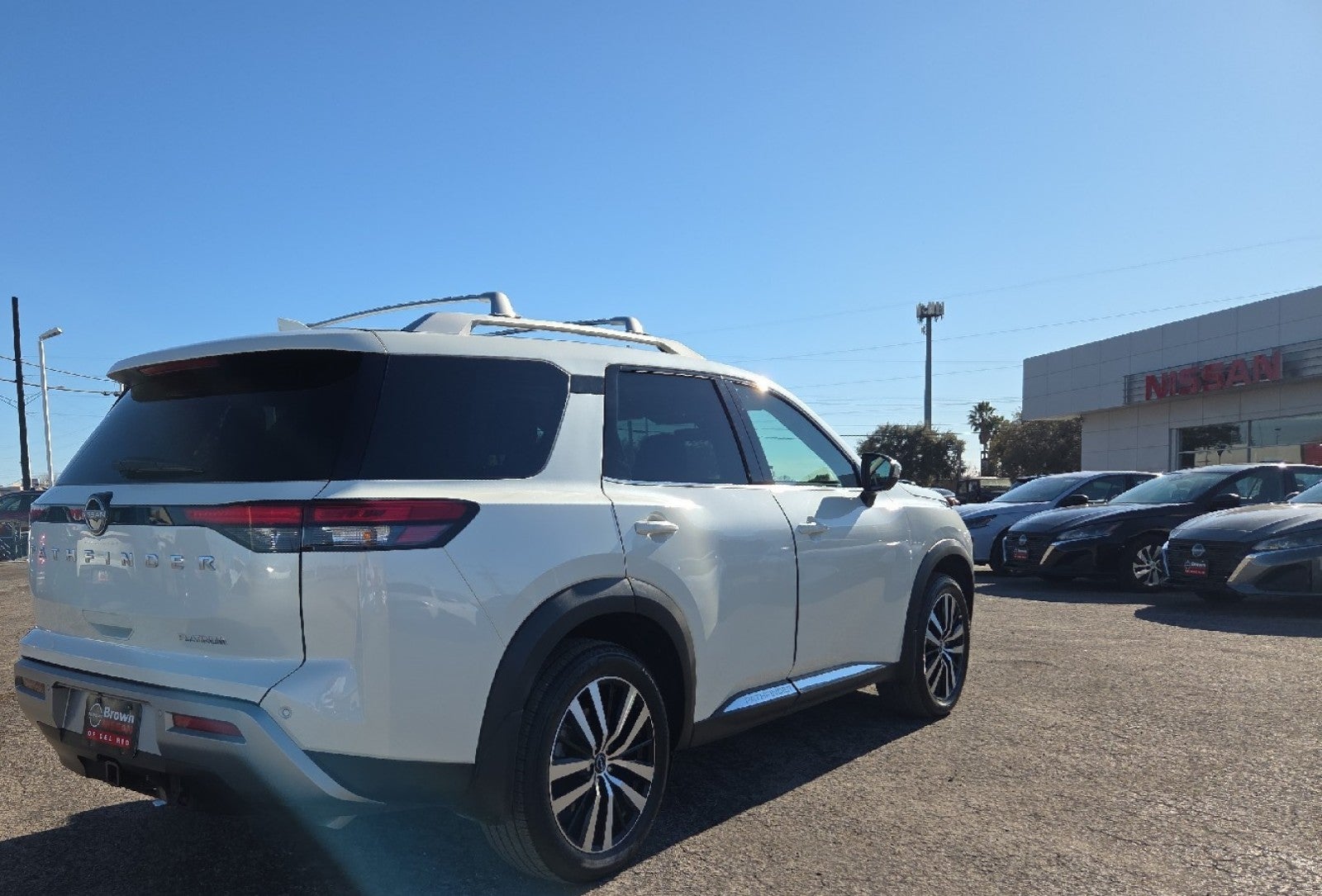 2024 Nissan Pathfinder Platinum