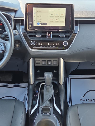 2024 Toyota Corolla Cross XLE