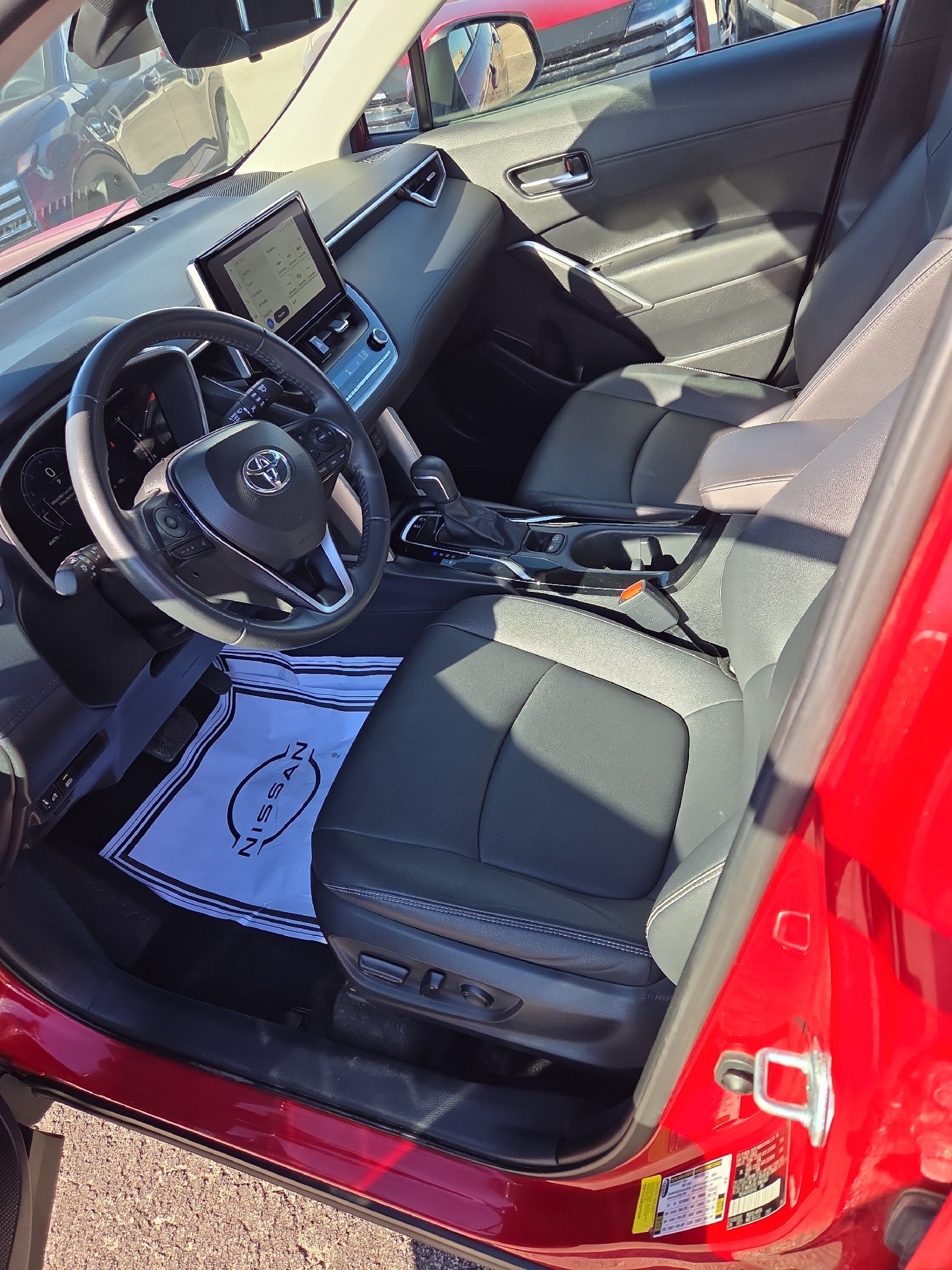 2024 Toyota Corolla Cross XLE