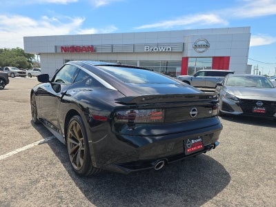 2026 Nissan Z Heritage Edition (Z32 Midnight Purple)