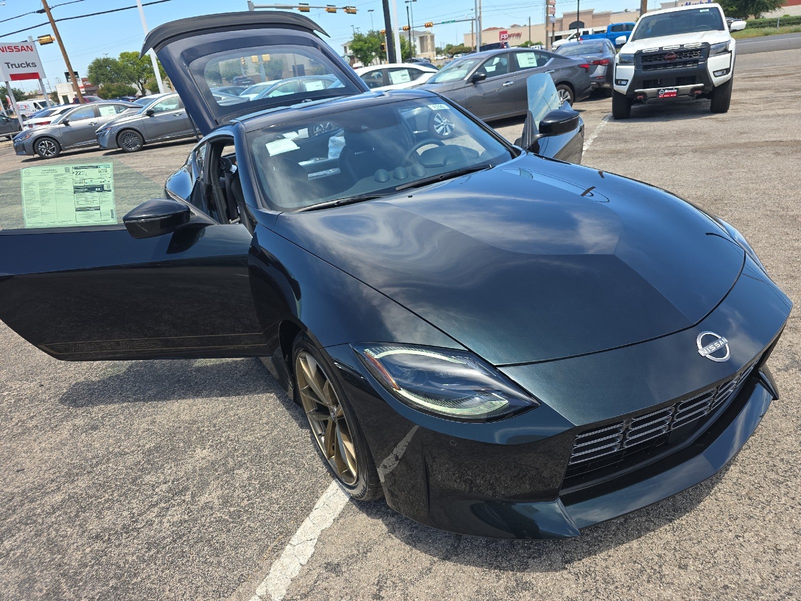 2026 Nissan Z Heritage Edition (Z32 Midnight Purple)