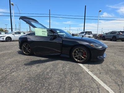 2026 Nissan Z Heritage Edition (Z32 Midnight Purple)