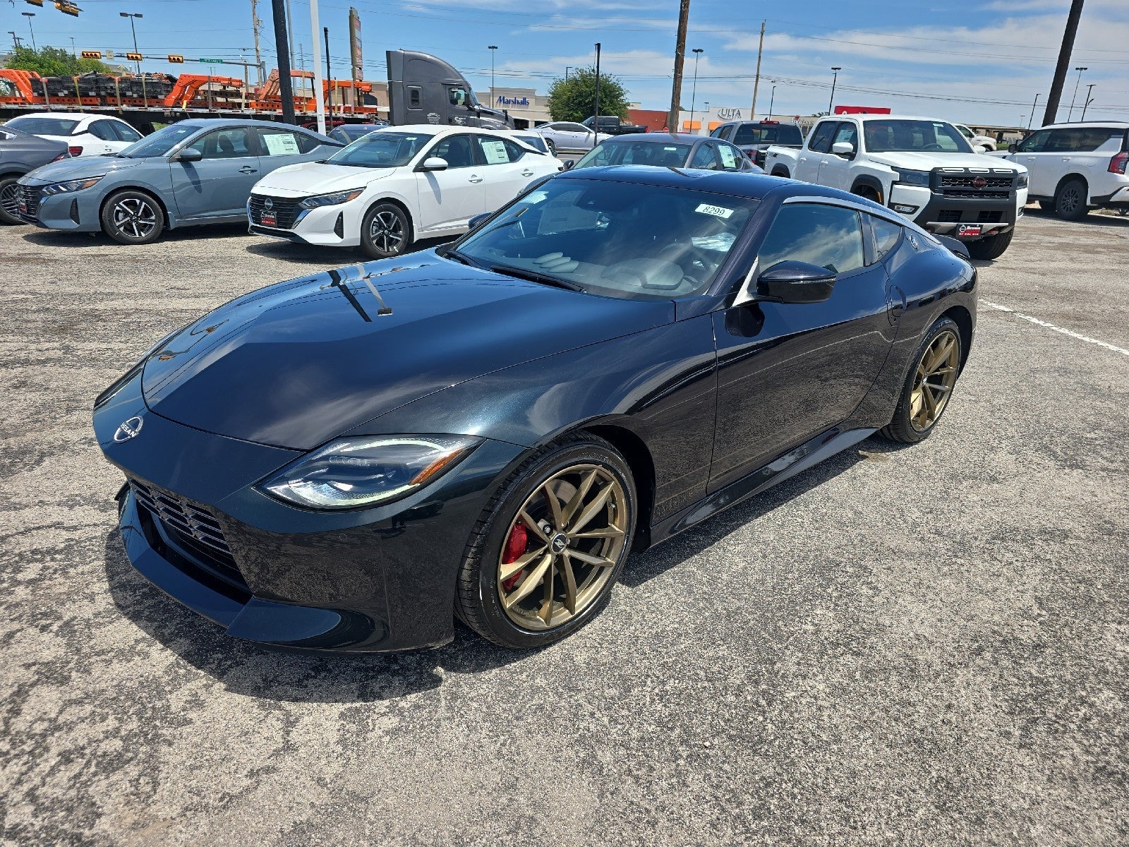 2026 Nissan Z Heritage Edition (Z32 Midnight Purple)