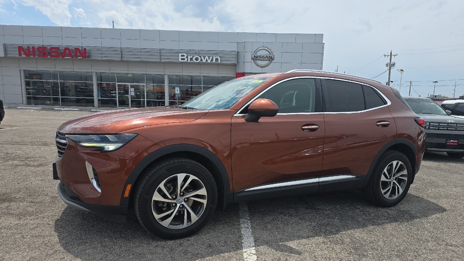 2022 Buick Envision Essence FWD's photo